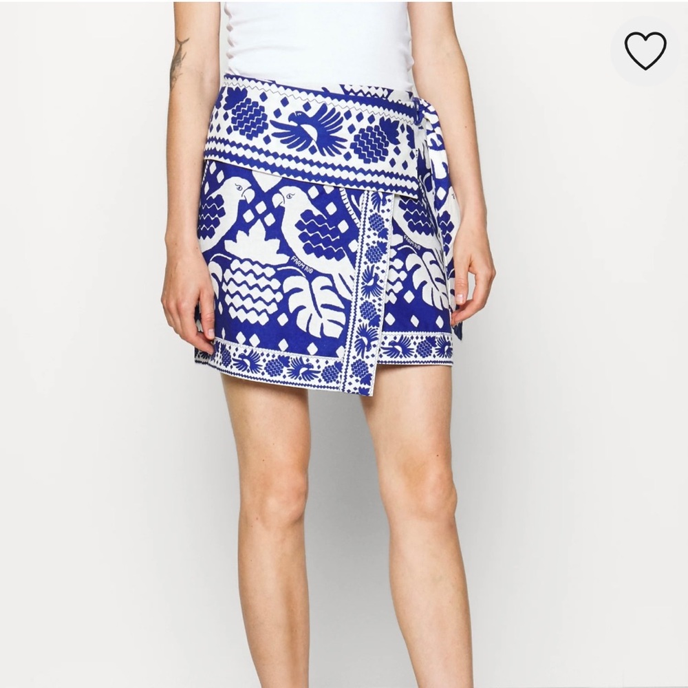 FARM Rio Jungle Scarf Wrap Mini Skirt Blue & White XS & Medium NWT! - Picture 4 of 14